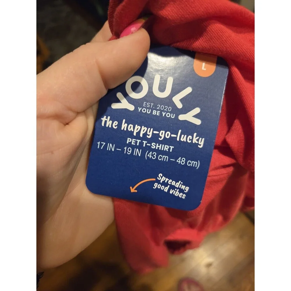Youly The Happy-Go-Lucky Pet T-Shirt - Size Large